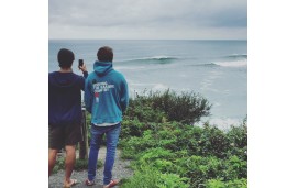 Surf Guide + Resto